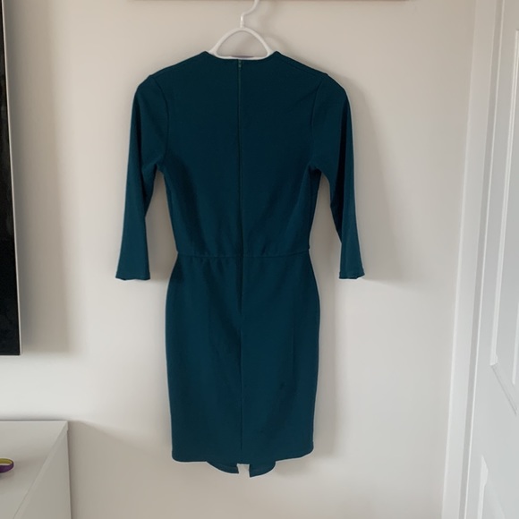 Green deep v dress for poison Ivy costume - Picture 5 of 5